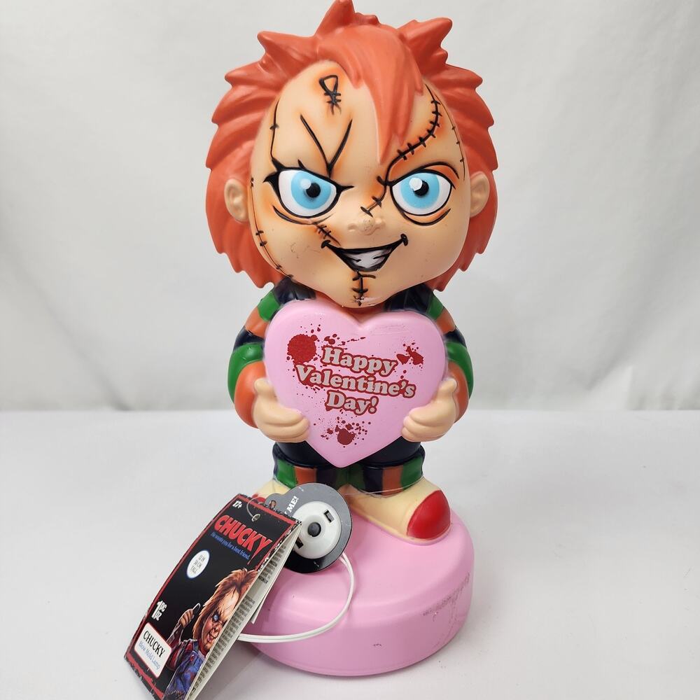 Gemmy Chucky Blow Mold Lighted Lamp 12” Happy Valentine’s Day! Battery Operated